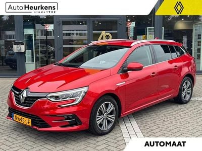 Occasion Renault Mégane GrandTour Intens 140 PK (102 kW) 2021 Rood Stationwagen