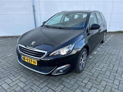 Zwart Gebruikt 2015 Peugeot 308 SW Allure Stationwagen | € 3.999 (Goede deal)