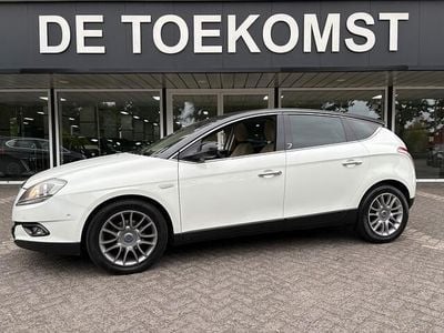 Wit Occasion 2011 Lancia Delta Hatchback | € 5.750 (Duur)