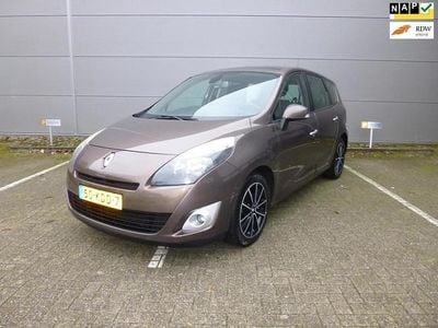 Bruin Occasion 2009 Renault Grand Scénic III Dynamique MPV | € 850 (Super prijs)