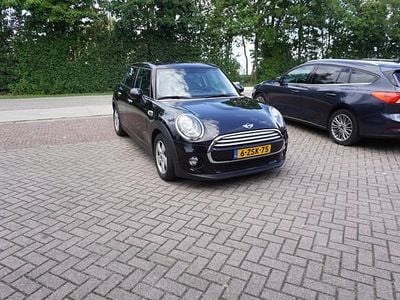 Zwart Gebruikt 2015 Mini Cooper Business Hatchback | € 8.944 (Super prijs)