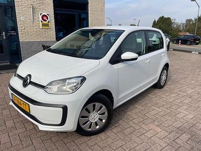 Wit Gebruikt 2022 VW up! Hatchback | € 11.645 (Eerlijke prijs)