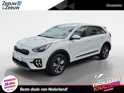 Clear white (ud) Gebruikt 2022 Kia Niro SUV | € 25.945 (Eerlijke prijs)