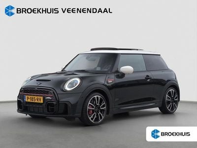 Groen Gebruikt 2022 Mini John Cooper Works Hatchback | € 37.885 (Duur)