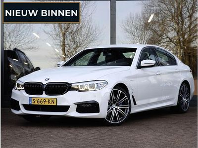 Wit Occasion 2019 BMW 530e Executive Sedan | € 29.900 (Iets duurder)