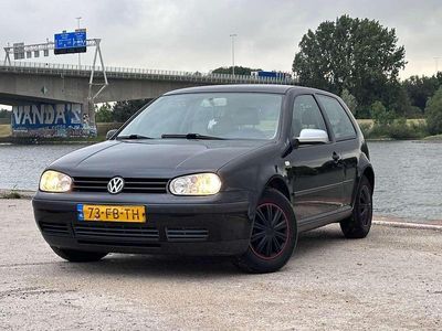 VW Golf IV