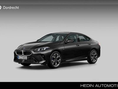 Zwart, metallic lak Occasion 2025 BMW 220 M Sport Coupé | € 45.895 (Duur)