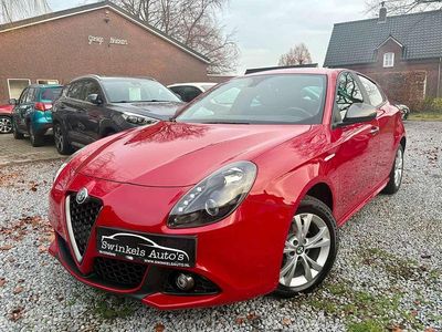 Occasion Alfa Romeo Giulietta Super 120 PK (88 kW) 2017 Rood Hatchback
