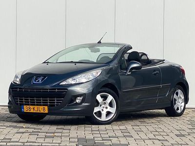 Grijs Gebruikt 2009 Peugeot 207 CC Cabriolet | € 2.250 (Eerlijke prijs)