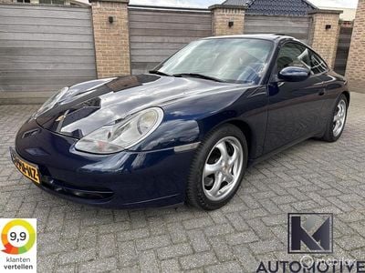 Porsche 911 Carrera 4