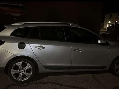 Occasion Renault Mégane GrandTour Dynamique 131 PK (96 kW) 2009 Zilver Stationwagen
