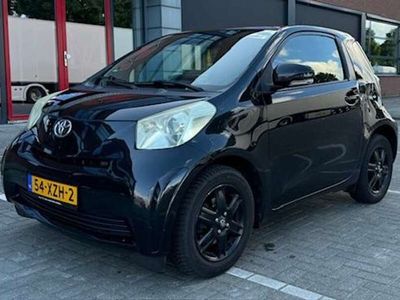 Toyota iQ