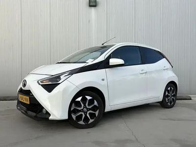 Wit Occasion 2020 Toyota Aygo Hatchback | € 13.999 (Eerlijke prijs)