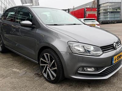 Grijs Occasion 2014 VW Polo Comfortline Hatchback | € 6.950 (Eerlijke prijs)