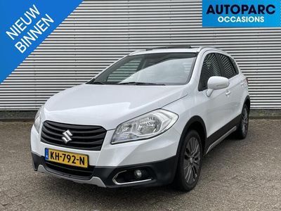 tweedehands Suzuki SX4 S-Cross 1.6 Exclusive PANORAMA SCHUIFDAK, CLIMA, AIRCO, KEYLESS, NL GELEVERD, NAP, TREKHAAK AFNEEMBAAR, STOELVERWARMING.