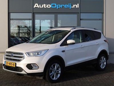 Wit Gebruikt 2018 Ford Kuga Titanium SUV | € 17.985 (Eerlijke prijs)