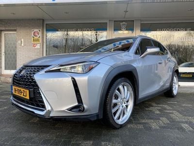 Lexus UX 250h