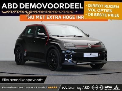 Zwart Occasion 2025 Renault R5 Urban Hatchback | € 28.650 (Eerlijke prijs)