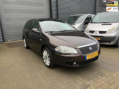 tweedehands Fiat Croma 2.2-16V Emotion