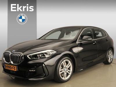 tweedehands BMW 120 1 Serie 5-deurs i M-Sportpakket / LED / Navigat