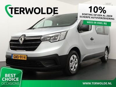 Grijs Gebruikt 2023 Renault Trafic Authentique MPV | € 45.840