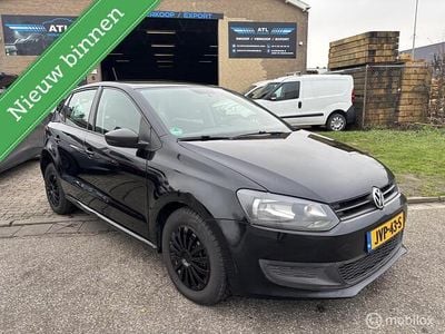 Zwart Occasion 2011 VW Polo Hatchback | € 4.850 (Goede deal)