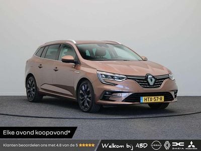 Bruin Occasion 2021 Renault Mégane IV Intens Stationwagen | € 18.945 (Goede deal)