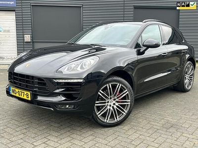 Zwart (metallic) Gebruikt 2017 Porsche Macan SUV | € 33.995 (Goede deal)