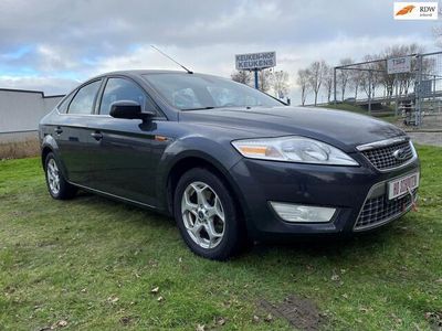 tweedehands Ford Mondeo 2.0-16V Limited