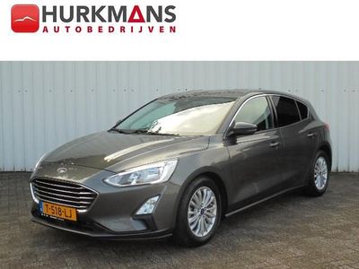 Grijs Occasion 2019 Ford Focus Titanium Hatchback | € 17.885 (Iets duurder)