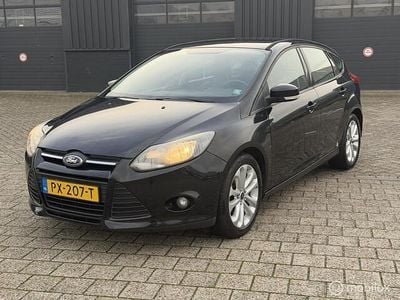 Zwart Gebruikt 2012 Ford Focus Hatchback | € 2.495 (Goede deal)