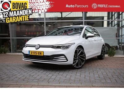 Occasion VW Golf VIII Life 110 PK (80 kW) 2023 Wit Hatchback