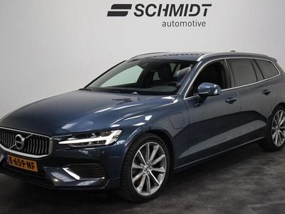 Blauw (metallic) Occasion 2021 Volvo V60 Inscription Stationwagen | € 24.995 (Super prijs)
