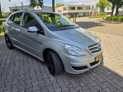 Mercedes B160
