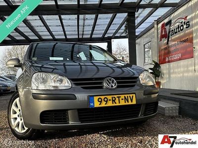 Grijs Gebruikt 2005 VW Golf IV Comfortline Hatchback | € 2.499 (Eerlijke prijs)
