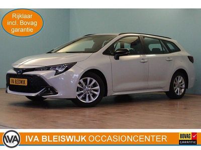 Grijs (metallic) Occasion 2025 Toyota Corolla Business Edition Stationwagen | € 28.899 (Eerlijke prijs)