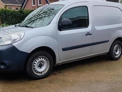 Zilver (metallic) Occasion 2016 Renault Kangoo Komfort Van | € 2.950 (Super prijs)