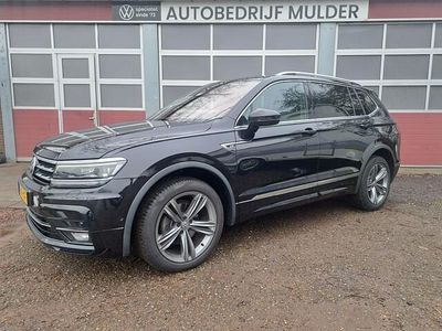 Zwart Occasion 2020 VW Tiguan Allspace Highline SUV | € 29.950 (Eerlijke prijs)