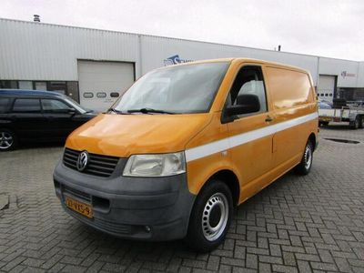 VW Transporter