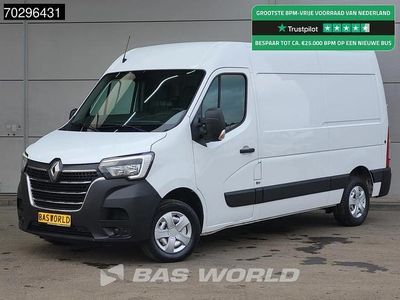 Wit Occasion 2021 Renault Master Van | € 7.900