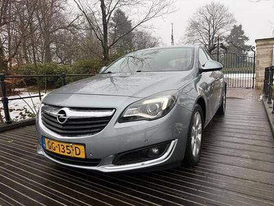 Occasion Opel Insignia Edition 140 PK (102 kW) 2015 Grijs Hatchback