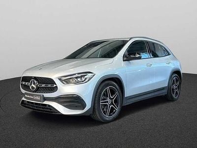 Zilver Occasion 2020 Mercedes GLA200 SUV | € 37.000