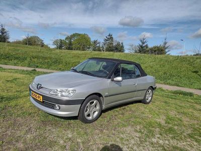 tweedehands Peugeot 306 Cabriolet 