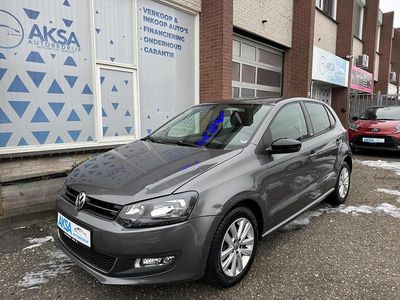 Grijs Occasion 2012 VW Polo Highline Hatchback | € 7.550 (Eerlijke prijs)
