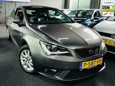tweedehands Seat Ibiza SC 1.4 Style - Automatische Climate Control - Leer - PDC - Full LED - LM Velgen
