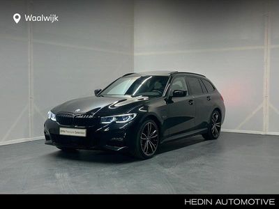 Zwart Occasion 2021 BMW 320e Shadowline Stationwagen | € 34.880 (Iets duurder)
