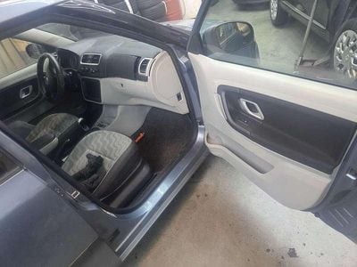 Gebruikt 2007 Skoda Fabia Ambiente Sedan | € 1.150 (Goede deal)