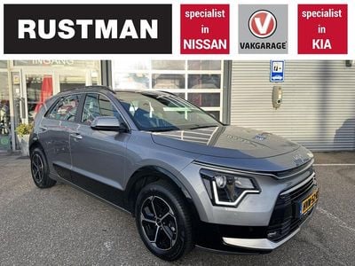 Grijs Gebruikt 2025 Kia Niro SUV | € 32.950 (Super prijs)