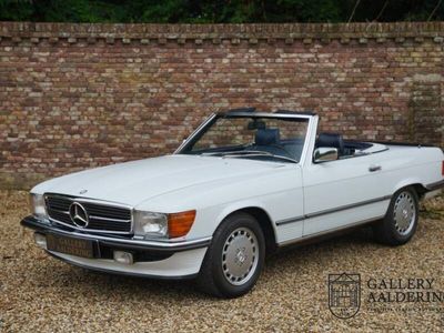 tweedehands Mercedes SL500 R107 ,European car, only 95000 km, 4 seater, Factory AC, stunning condition!