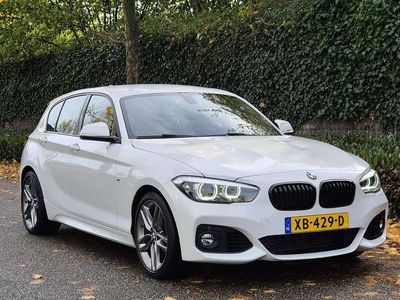 Wit Occasion 2018 BMW 118 M Sport Hatchback | € 17.499 (Iets duurder)
